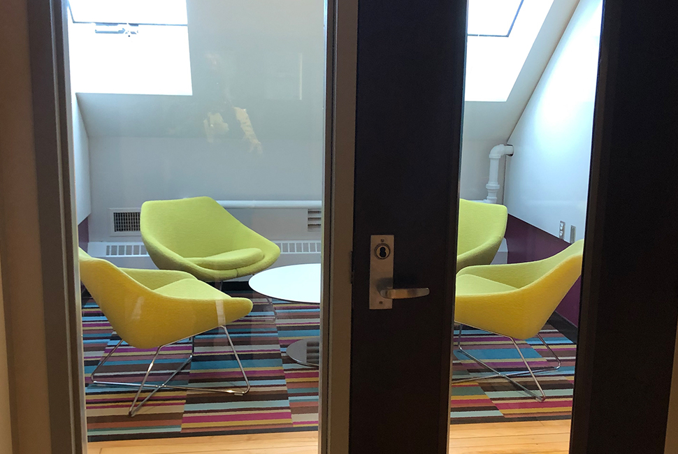 NewAerieRoomdoorway